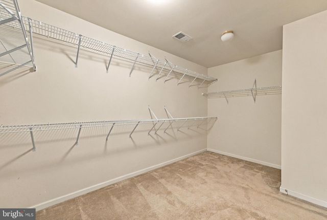8373 TENBROOK DR, Gainesville, VA 20156