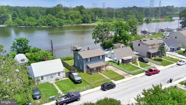 7717 FAIRGREEN RD, Dundalk, MD 21222