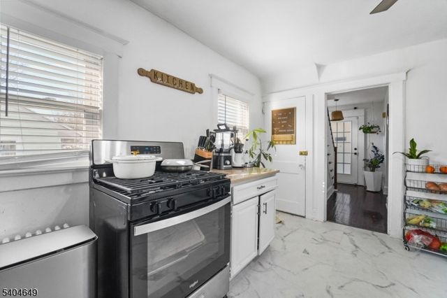 548 Bridgewater Ave, Bridgewater Twp., NJ 08807