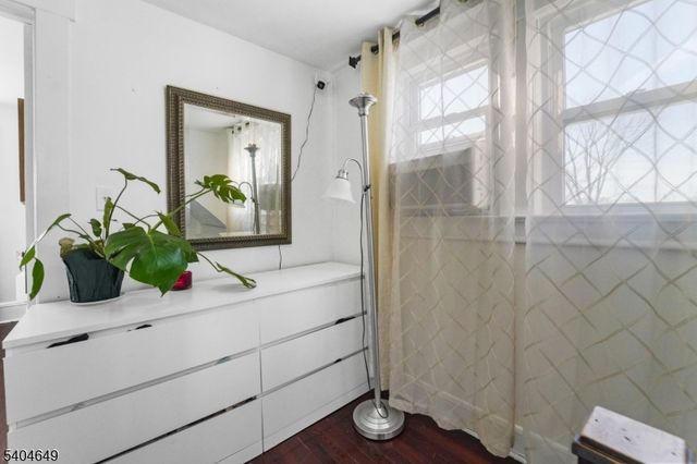 548 Bridgewater Ave, Bridgewater Twp., NJ 08807