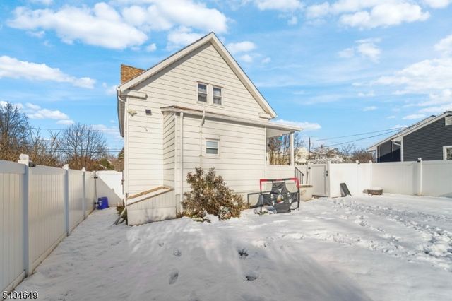 548 Bridgewater Ave, Bridgewater Twp., NJ 08807