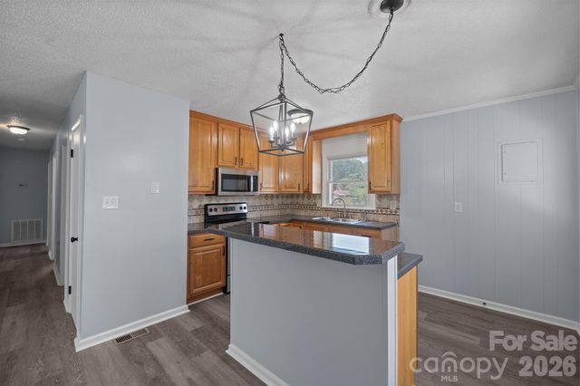 4768 Bethel Church Road, Hickory, NC 28602