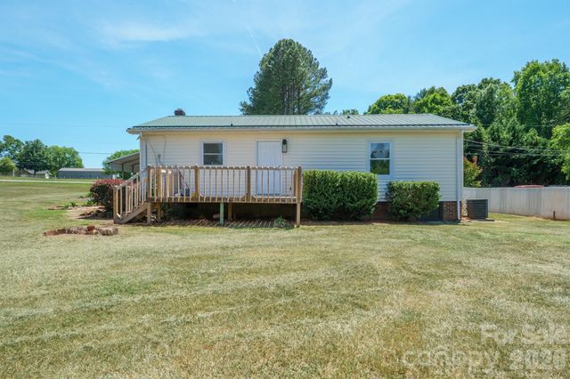 4768 Bethel Church Road, Hickory, NC 28602