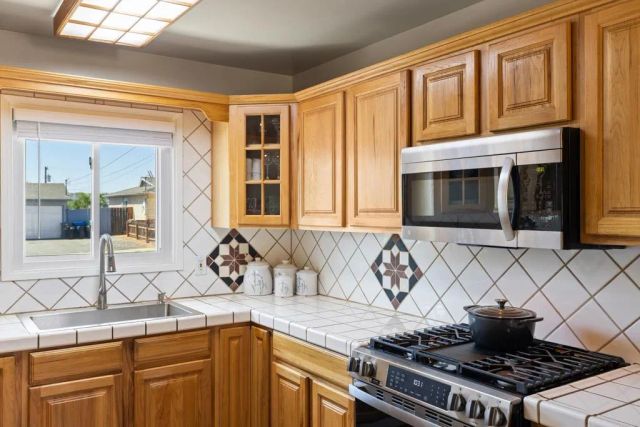 9468 Doheny Road, Santee, CA 92071