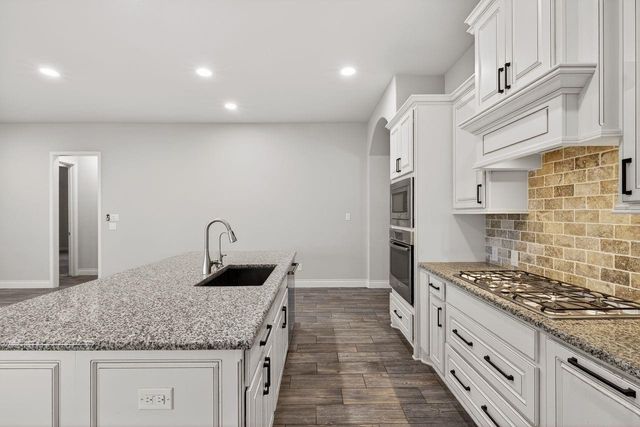 328 Red Petal Court, Conroe, TX 77304