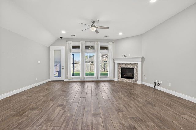 328 Red Petal Court, Conroe, TX 77304