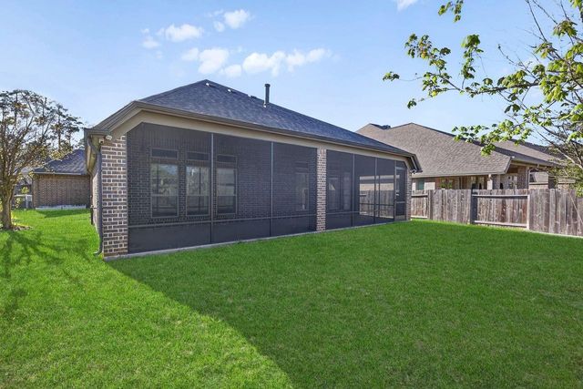 328 Red Petal Court, Conroe, TX 77304