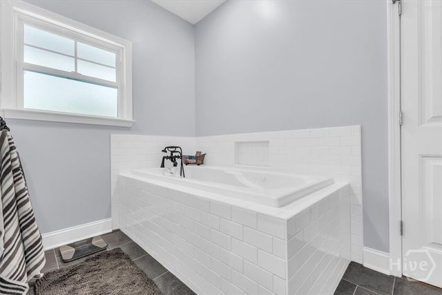 182 Old River Road, Bloomingdale, GA 31302