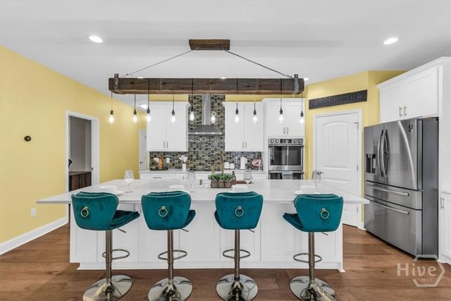 182 Old River Road, Bloomingdale, GA 31302