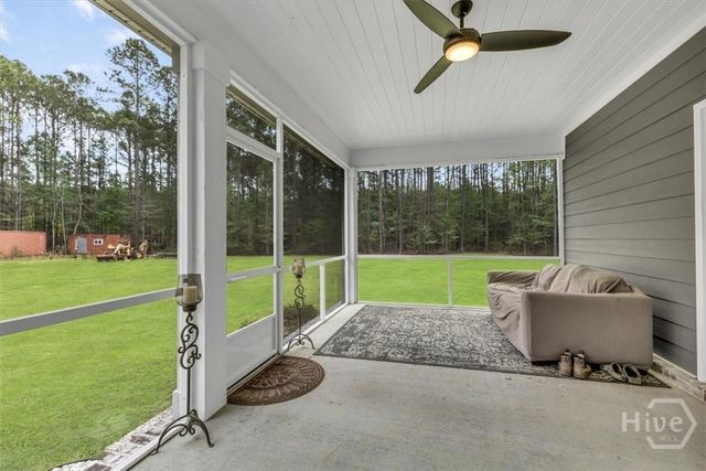 182 Old River Road, Bloomingdale, GA 31302