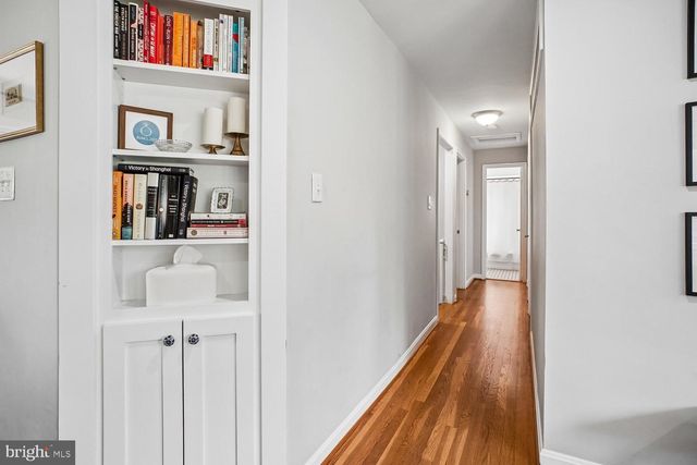 3155 NORFOLK LN, Falls Church, VA 22042
