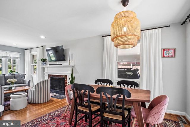 3155 NORFOLK LN, Falls Church, VA 22042
