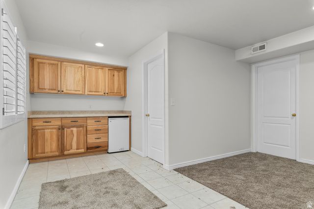 239 E COTTAGE WOOD LN, Murray, UT 84107