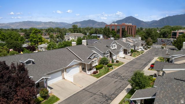 239 E COTTAGE WOOD LN, Murray, UT 84107