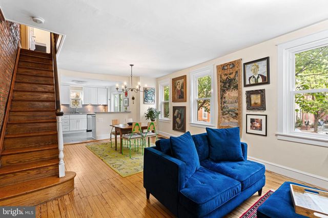 2456 MEREDITH ST, Philadelphia, PA 19130