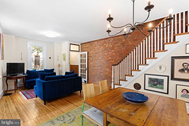 2456 MEREDITH ST, Philadelphia, PA 19130