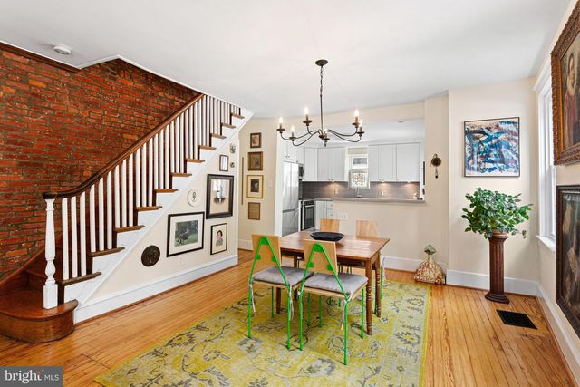 2456 MEREDITH ST, Philadelphia, PA 19130