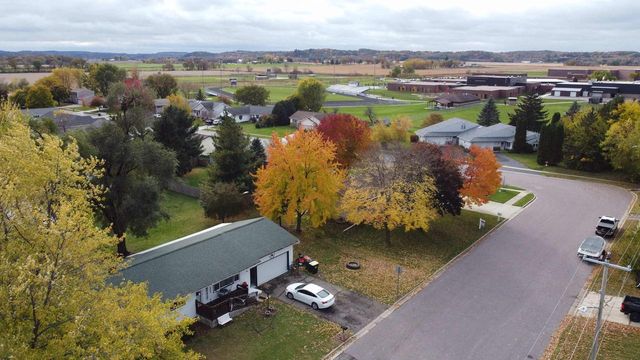 1001 Elm Street, Mauston, WI 53948