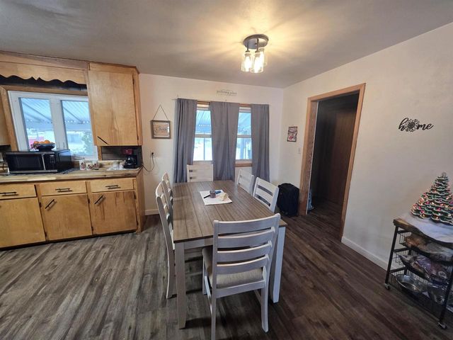 1001 Elm Street, Mauston, WI 53948