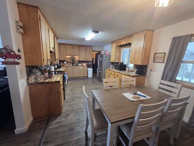 1001 Elm Street, Mauston, WI 53948