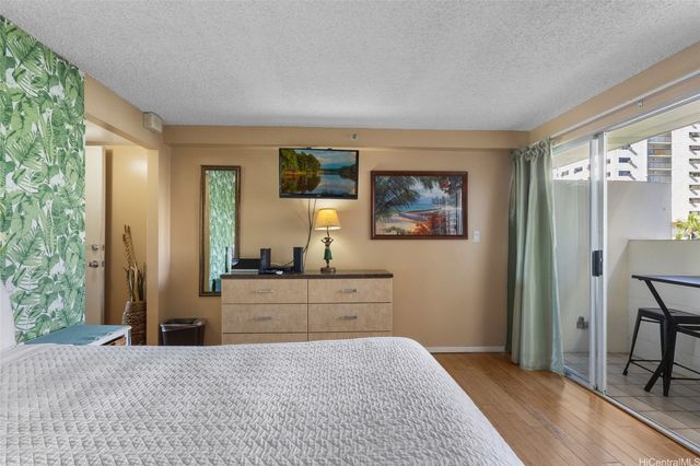 2450 Prince Edward Street 505A, Honolulu, HI 96815