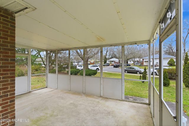 56 Bellflower Court, Toms River, NJ 08755