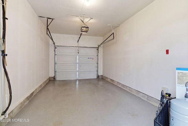 56 Bellflower Court, Toms River, NJ 08755