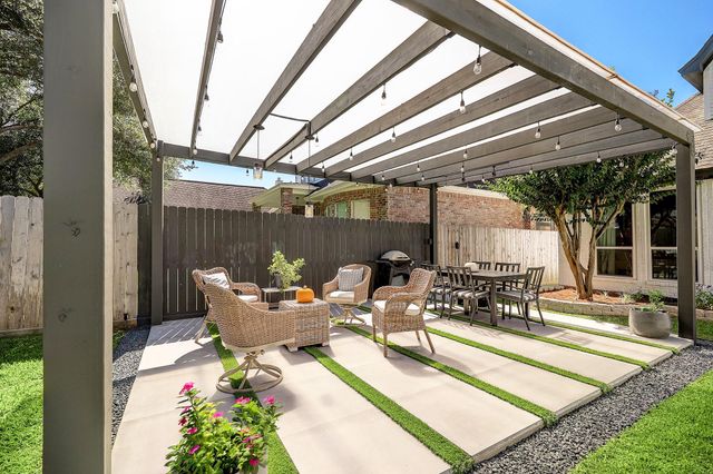 18902 Mountain Spring Drive Drive, Spring, TX 77379