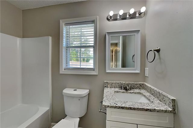 107 Ivy Trace Lane, Dallas, GA 30157