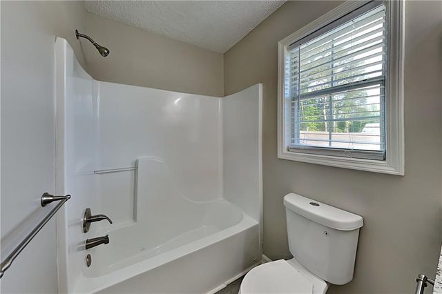 107 Ivy Trace Lane, Dallas, GA 30157