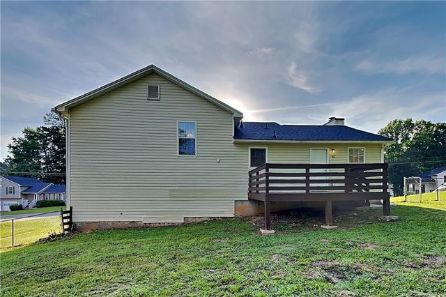 107 Ivy Trace Lane, Dallas, GA 30157