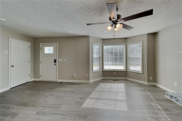 107 Ivy Trace Lane, Dallas, GA 30157