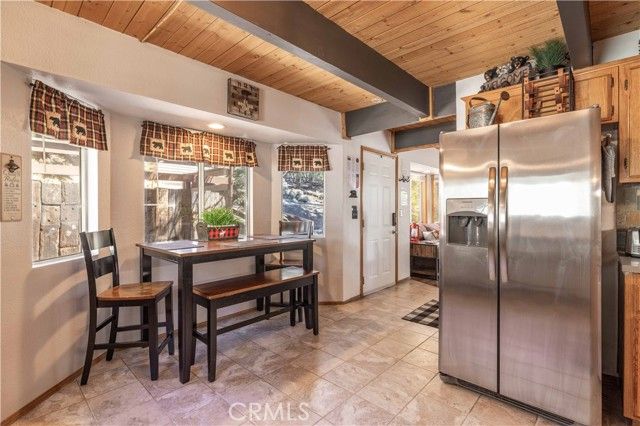 526 Catalina Road, Big Bear Lake, CA 92315