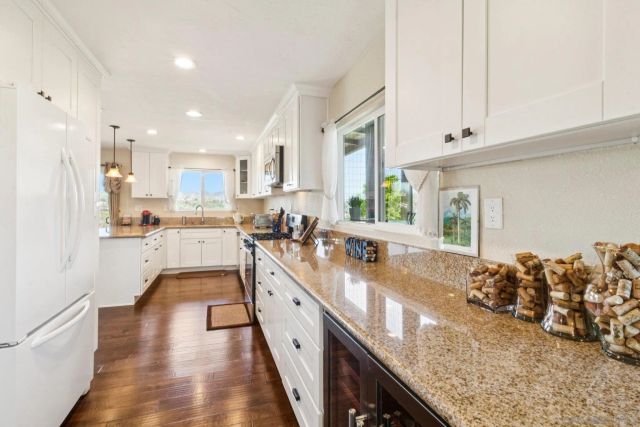 10948 Valldemosa Ln, San Diego, CA 92124