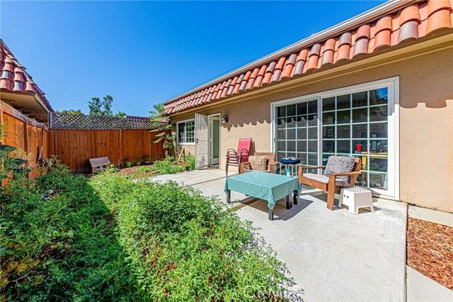 26 Seton, Irvine, CA 92612