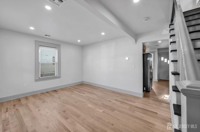 350 Bergen Street 52, Plainfield, NJ 07063