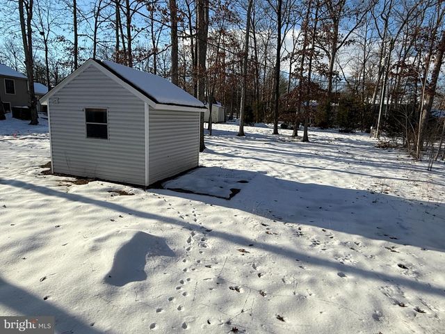 1238 LAKEVIEW PKWY, Locust Grove, VA 22508