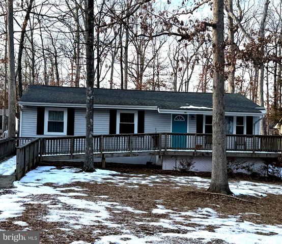 1238 LAKEVIEW PKWY, Locust Grove, VA 22508