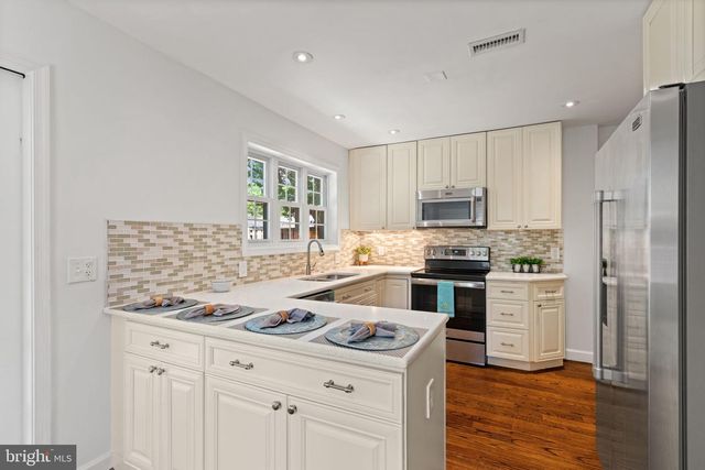 4223 36TH ST S, Arlington, VA 22206