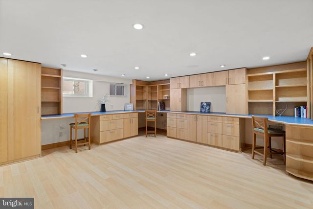 4223 36TH ST S, Arlington, VA 22206
