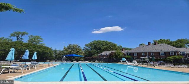 4223 36TH ST S, Arlington, VA 22206