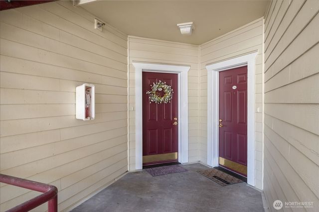 13000 Admiralty Way #C105, Everett, WA 98204