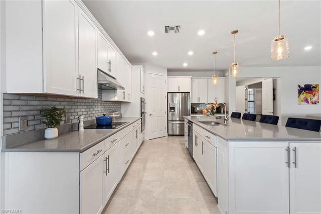 5874 Champion LN, Ave Maria, FL 34142