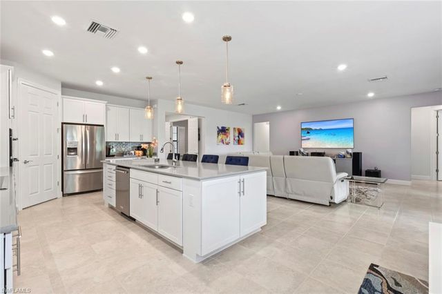 5874 Champion LN, Ave Maria, FL 34142
