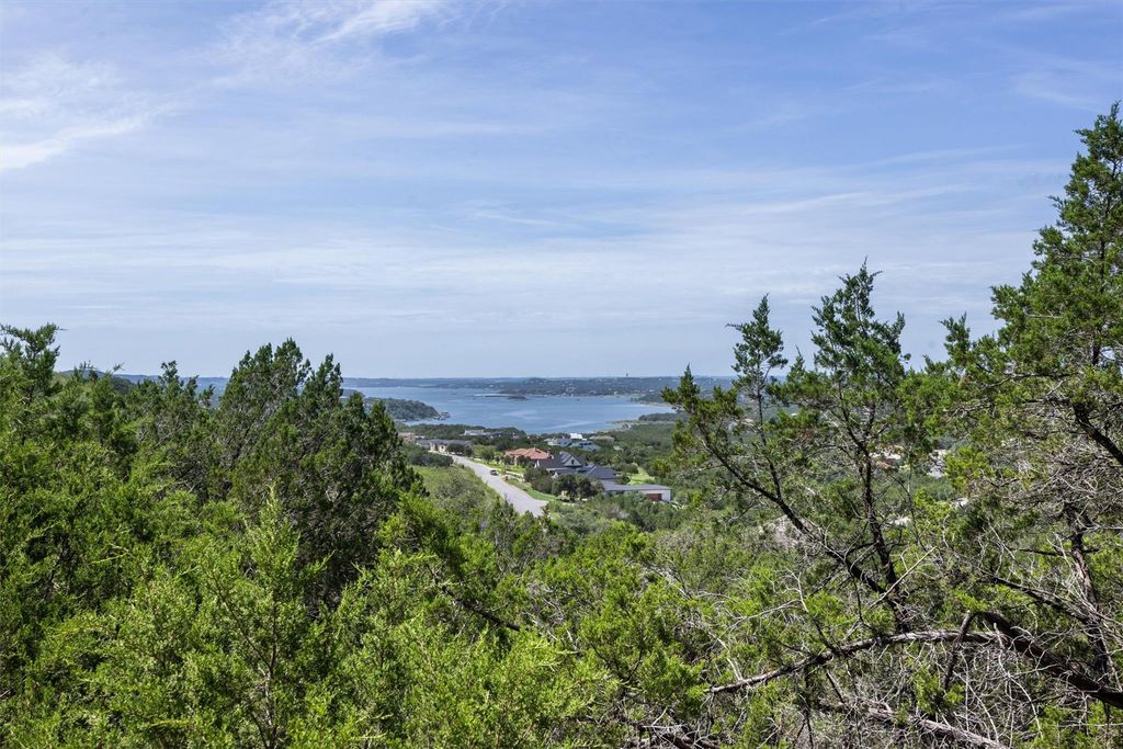 9408 Ranchland Hills BLVD, Jonestown, TX 78645