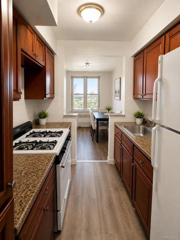 86-16 60th Avenue 6H, Elmhurst, NY 11373