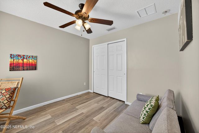 8875 INLET BLUFF Drive, Jacksonville, FL 32216