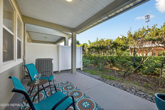 8875 INLET BLUFF Drive, Jacksonville, FL 32216