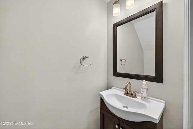 8875 INLET BLUFF Drive, Jacksonville, FL 32216