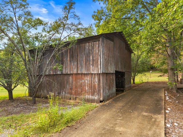 257 Jones Lane, Mooresburg, TN 37811